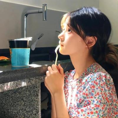 窥探